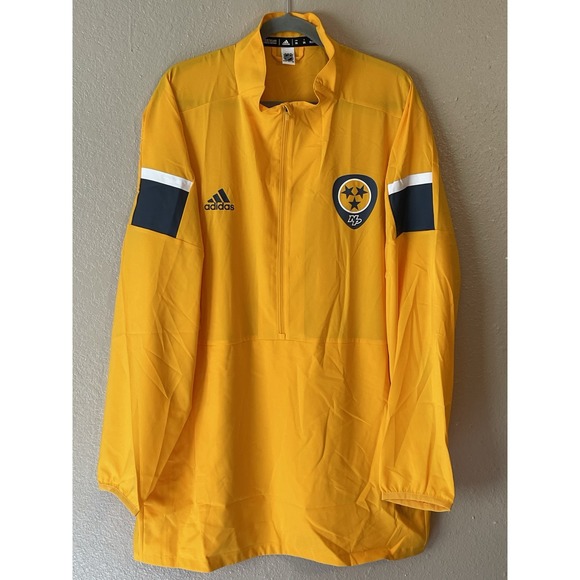 Men's 2XL NWOT Nashville Predators Adidas Game Mode 1/4 Zip Jacket Yellow‎